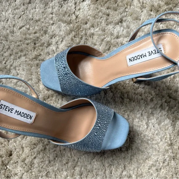 Steve Madden women’s size 8 Rhinestone Blue platform high heels. Prom/Formal - Picture 6 of 6